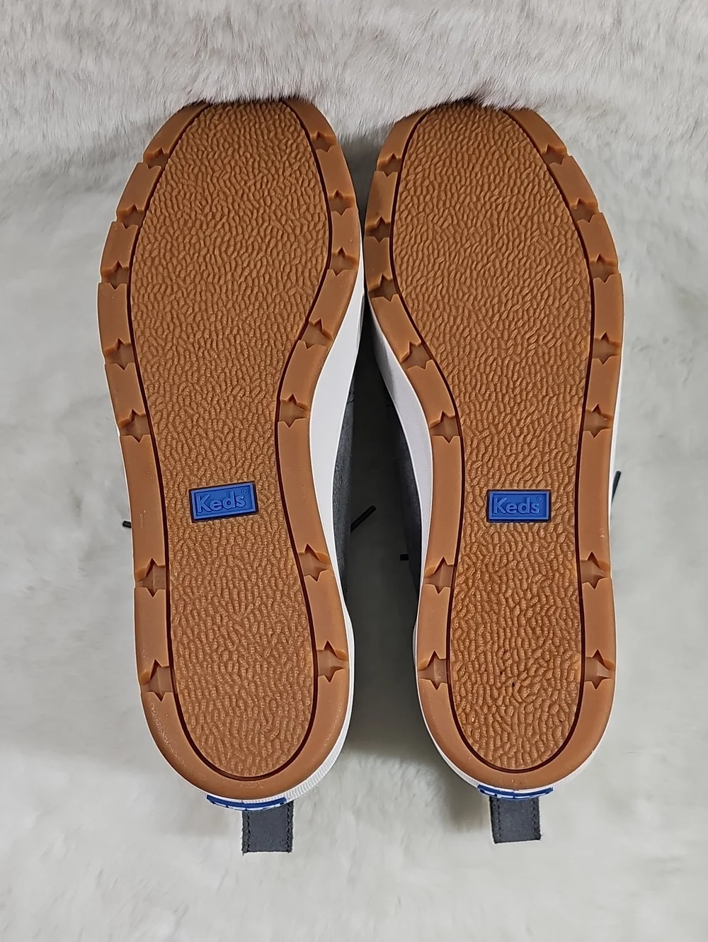 Keds Gray Suede Tahoe Boots Women's Size 9